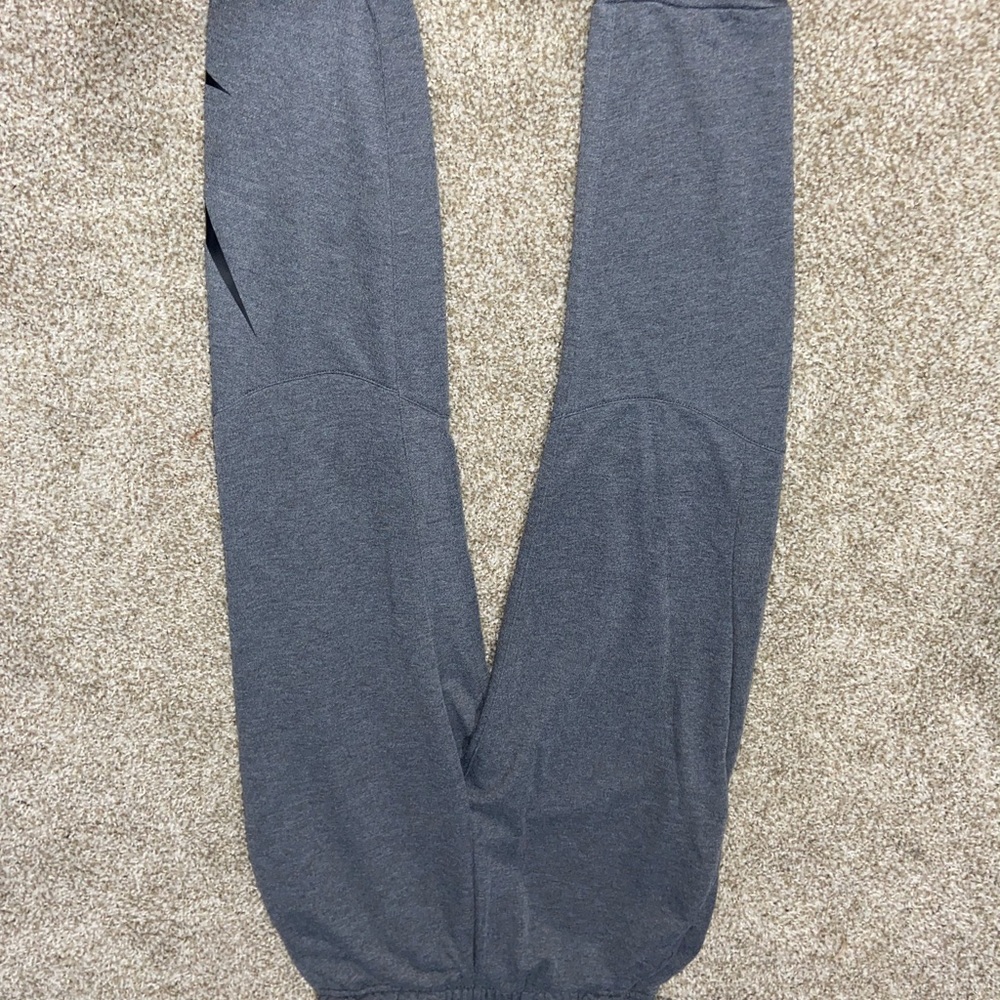 Grey Nike sweat pants